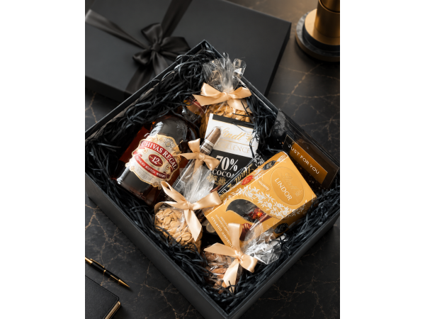 Подарък за него - Chivas Box