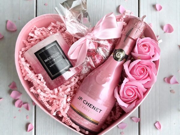 Подаръчна кутия за нея