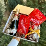 Комплаект за служители