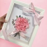 Подарък рамка с рози