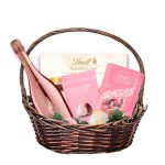 Розова подаръчна кошница