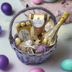 Великденска кошница в лилаво