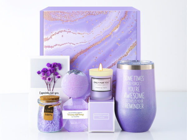 Подарък "Есенция за нея"